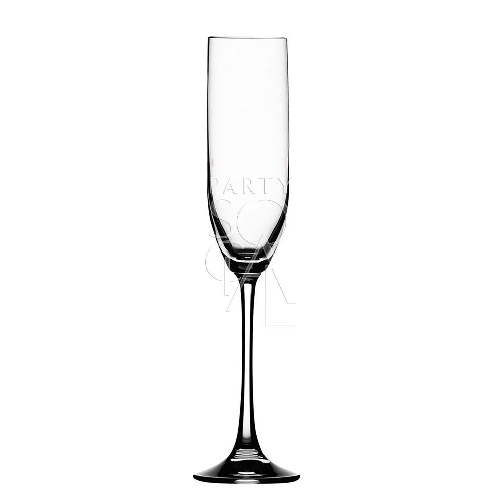 Simple glasses from the Flamenco range featuring a versatile design that complements both classic and modern china or flatware. These glasses have a clear and understated appearance, making them suitable for a variety of table settings and occasions. The color of the product matches the product image, though slight color variations may occur due to screen display differences.