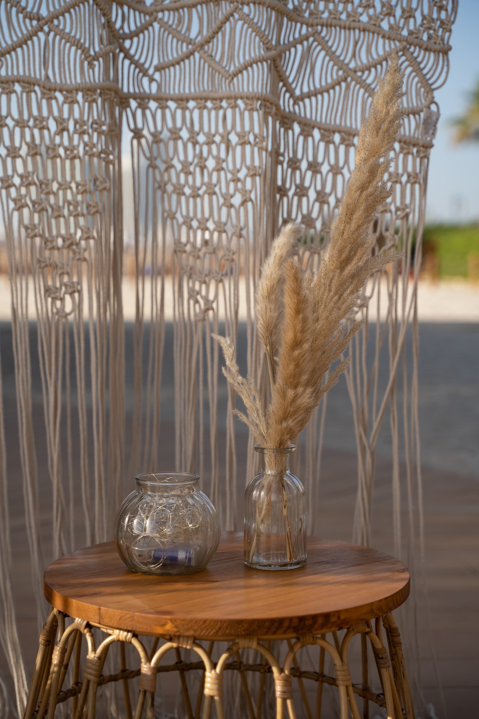 A set of mini clear vases featuring a simple and elegant design. These small, transparent vases are perfect for showcasing delicate flowers or small floral arrangements. Ideal for adding a touch of freshness and style to any table, shelf, or countertop, these vases complement various decor styles with their minimalist charm.