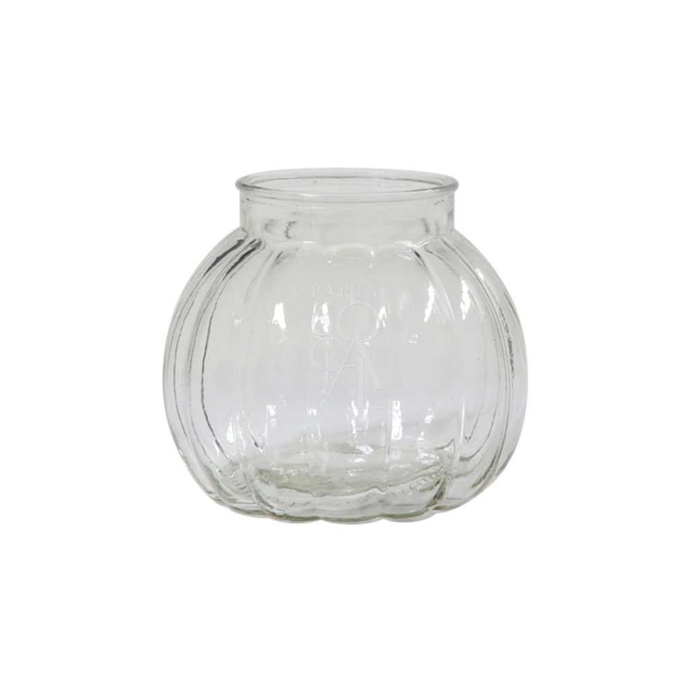 A set of mini clear vases featuring a simple and elegant design. These small, transparent vases are perfect for showcasing delicate flowers or small floral arrangements. Ideal for adding a touch of freshness and style to any table, shelf, or countertop, these vases complement various decor styles with their minimalist charm.