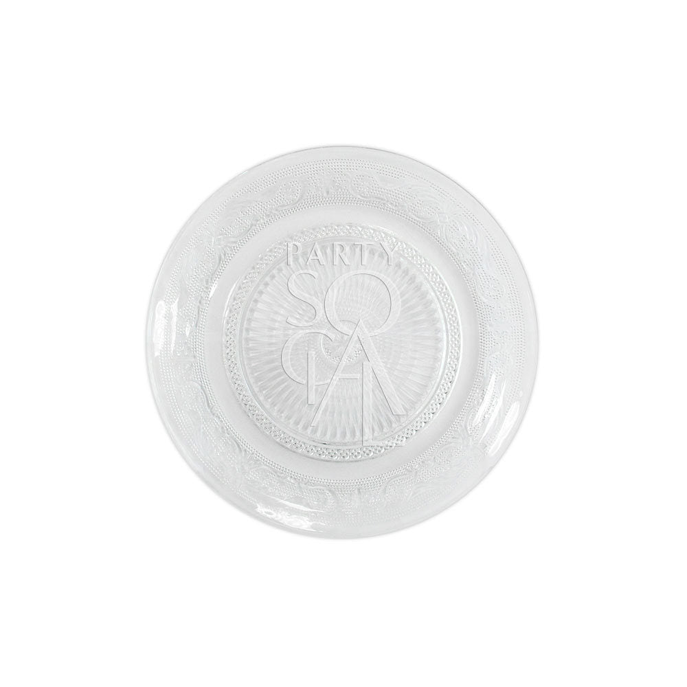 Vintage clear glass plates featuring an elegant and timeless design. These plates have a classic transparent glass surface with intricate vintage patterns, adding a touch of nostalgia and sophistication to any table setting. Ideal for formal dinners, special occasions, or adding a refined detail to everyday meals.