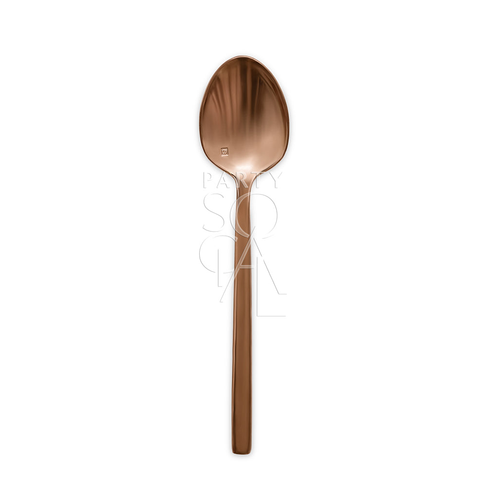 Stylish rose gold cutlery set with a warm, metallic sheen, featuring a modern design that adds a touch of sophistication and elegance to any dining arrangement.