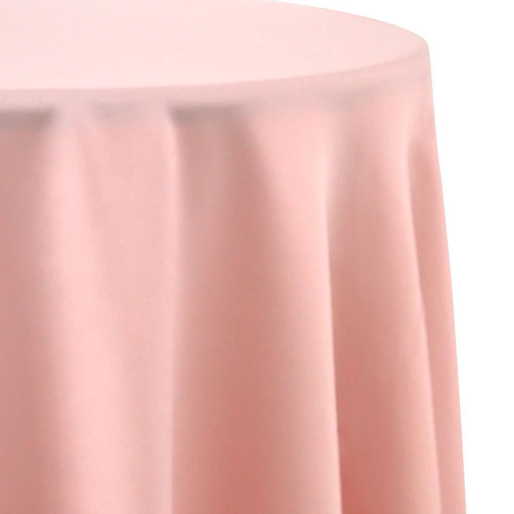 Round satin tablecloth in light pink, offering a soft and romantic hue. The light pink satin provides a delicate and charming touch, ideal for creating a sweet and elegant ambiance.
