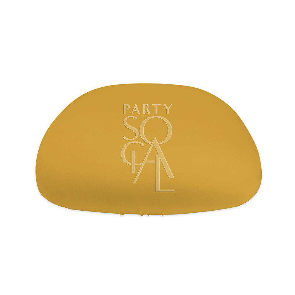 Elegant sequin cushion cover in gold, featuring a dazzling, reflective surface. The gold sequins add a luxurious and eye-catching touch, ideal for bringing glamour and elegance to any decor.