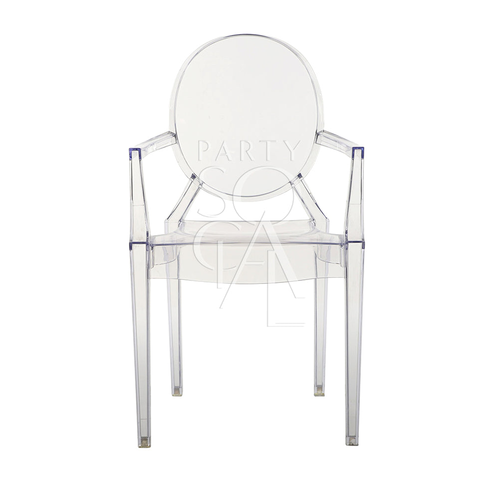 Clear Ghost chair with arms, designed in a modern style with a transparent polycarbonate frame. The chair features elegantly curved arms and a sleek silhouette, combining contemporary aesthetics with comfort and functionality.