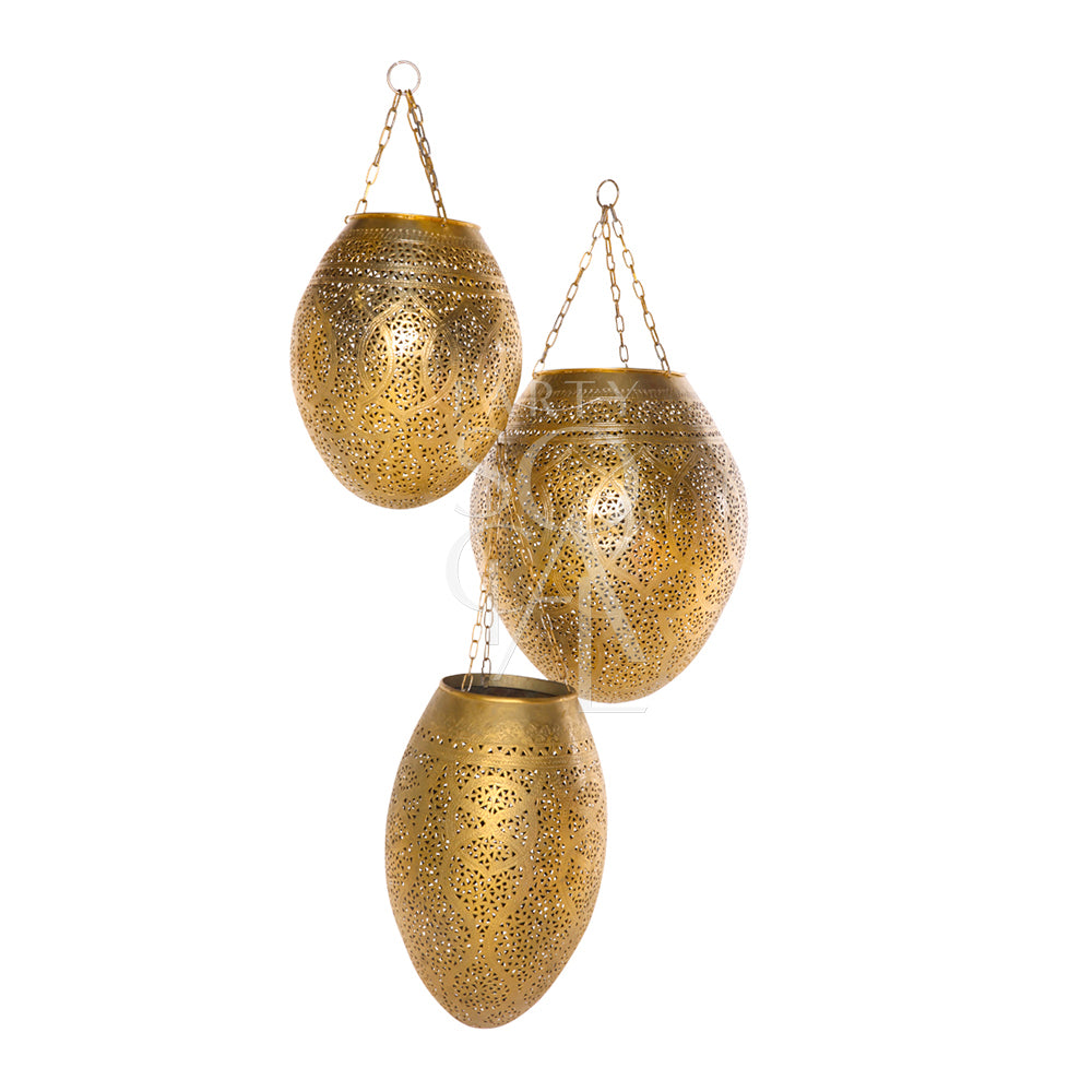 A charming vintage hanging pendant light with an antique finish. This pendant features ornate metal detailing and a classic design that adds a touch of elegance to any space. Its vintage appeal is highlighted by the intricate patterns and warm light it casts. Ideal for creating a timeless, sophisticated atmosphere in both modern and traditional interiors.