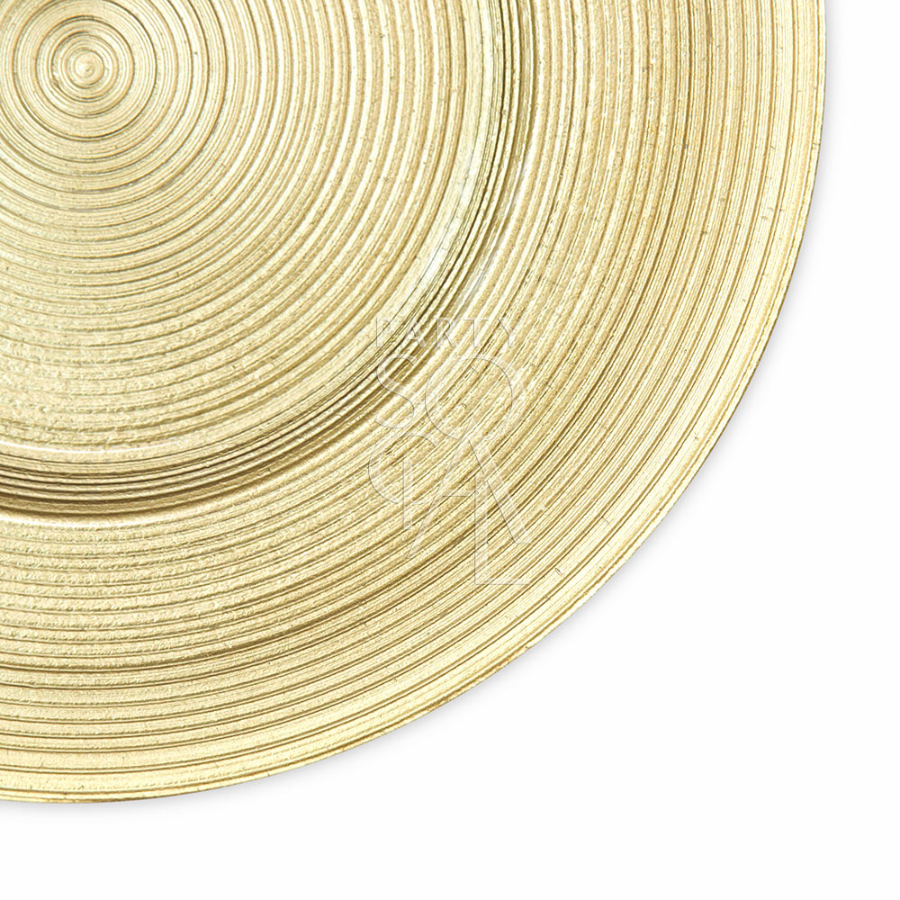 Charger plate with a classic gold-lined rim, offering a refined and elegant accent to any dining arrangement with its subtle, sophisticated detailing.