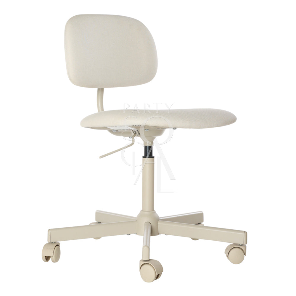 Comfortable hospitality chair designed with a supportive backrest and cushioned seat for extended sitting. The chair features a stylish and functional design, suitable for reception areas, waiting rooms, or event spaces. Its elegant appearance and ergonomic features provide both comfort and visual appeal.
