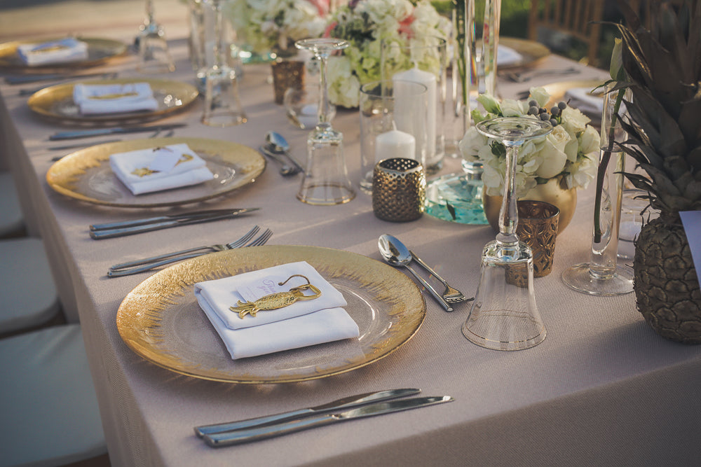 Charger plate featuring a striking gold skyline design, adding a touch of modern sophistication and urban flair to your table setting with its detailed, cityscape-inspired pattern.