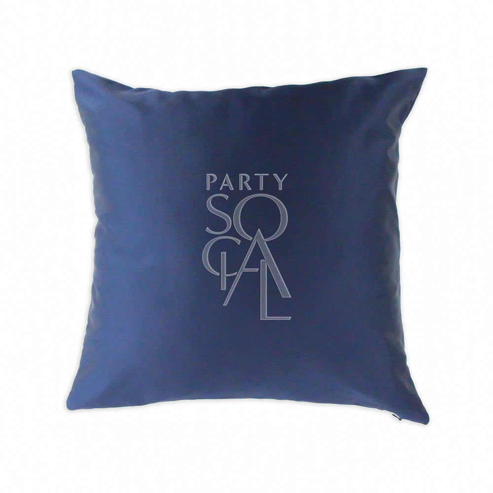 Luxurious satin cushion cover in midnight blue, measuring 50x50cm. The deep blue shade and smooth texture provide a bold and elegant accent, ideal for enhancing any decor with a touch of refined style.