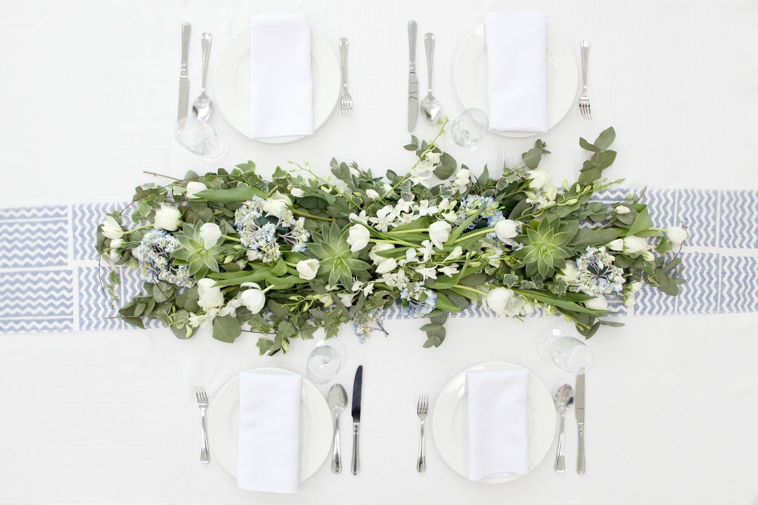 Table Runners &amp; Overlays