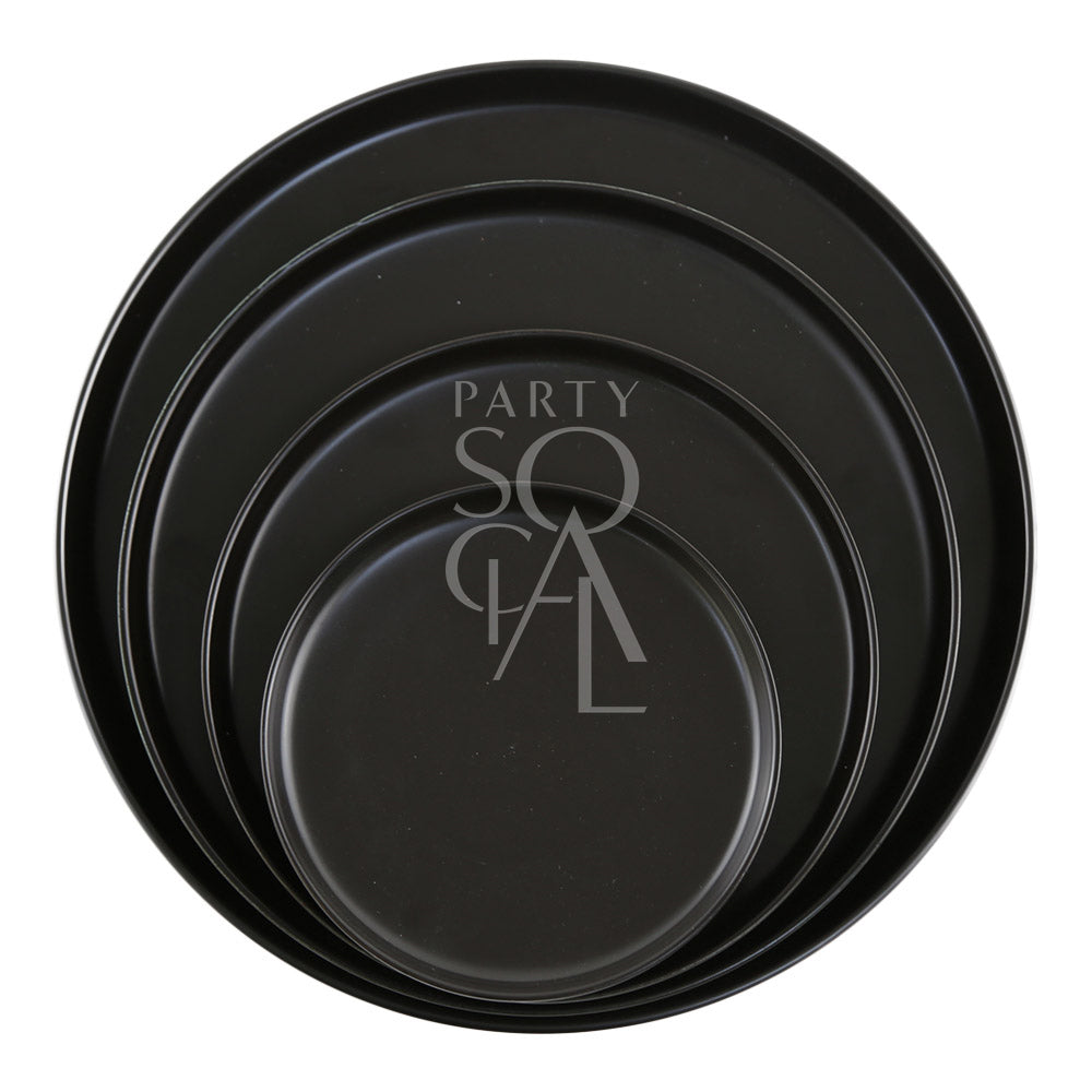 Round black ceramic plates, crafted from high-quality ceramic with a sleek and modern design. Perfect for elegant table settings.