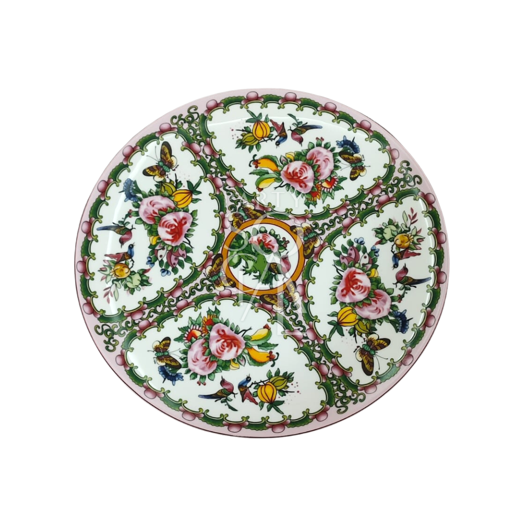 Floral patterned plates featuring intricate, colorful flower designs, ideal for adding elegance and charm to any dining table.