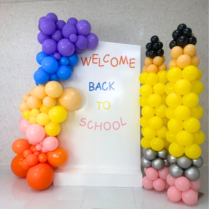 Angled Wall w/ Pencil Pillar Set Balloon Backdrop