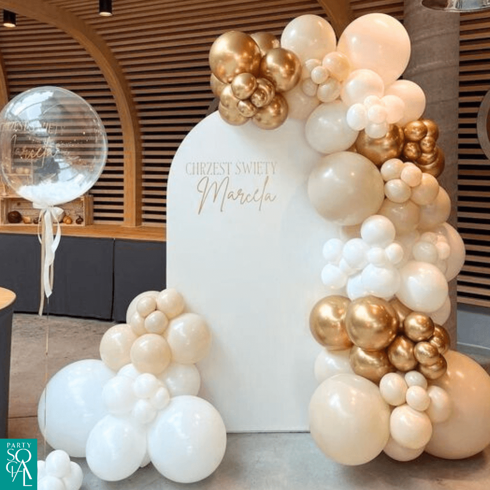 Wood Curved Balloon Backdrop