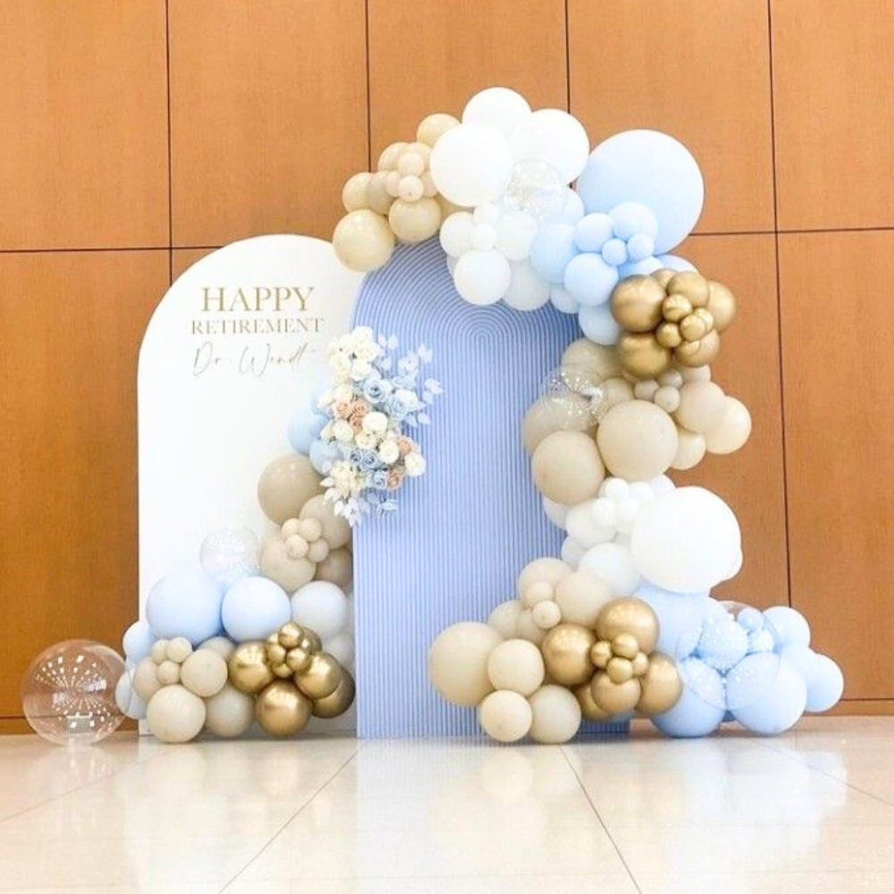 Plain &amp; Moulded Wood Curved Balloon Backdrop